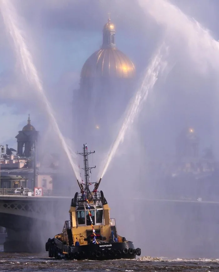 🛳 Фестиваль ледоколов в Санкт-Петербурге