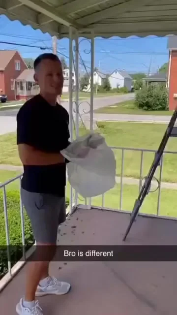 Изящно решил проблему