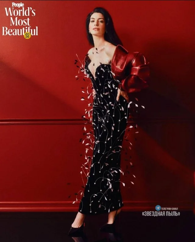 Энн Хэтэуэй признана «самой красивой звездой» по версии People — и это вызвало споры