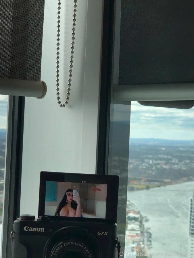 Mikaela Testa — горячие фото, слив и откровенные снимки OnlyFans 18+