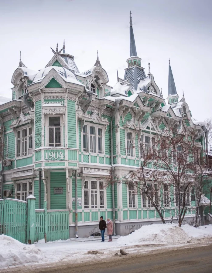 🏰 Особняк архитектора Хомича: резной модерн среди томских улиц