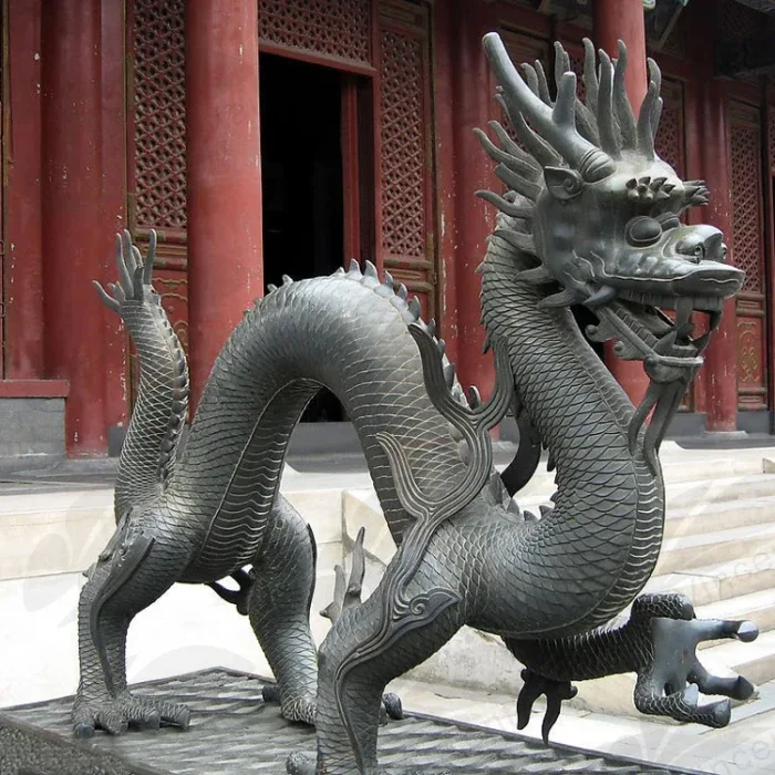 Почему в Китае повсюду изображают драконов