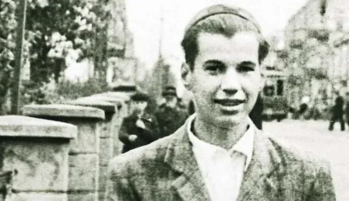 Георгий Бурков