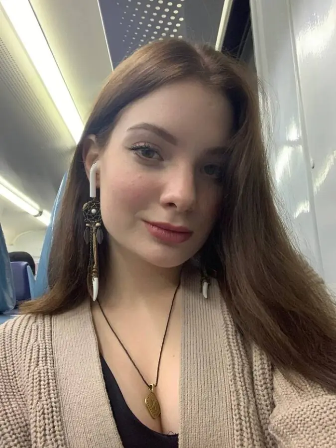 Полина