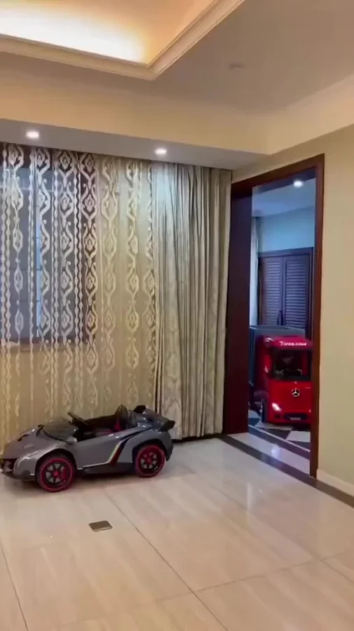 Шикарный автопарк