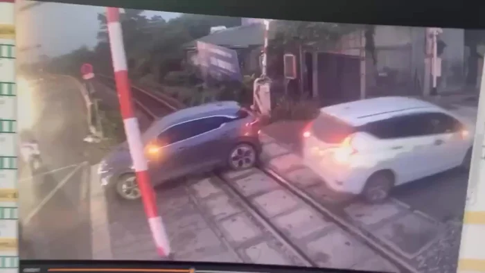 Железнодорожный переезд