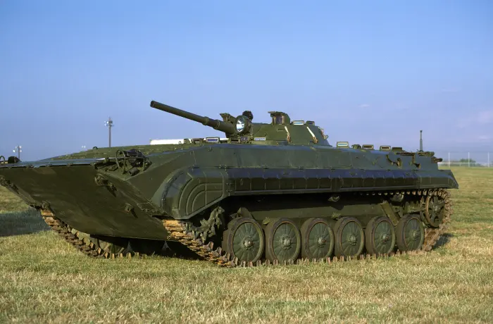 Как создавали БМП-1 альтернативные шасси и топливный бак для десанта