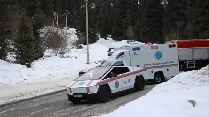 Cybertruck поступил на службу в МЧС Казахстана
