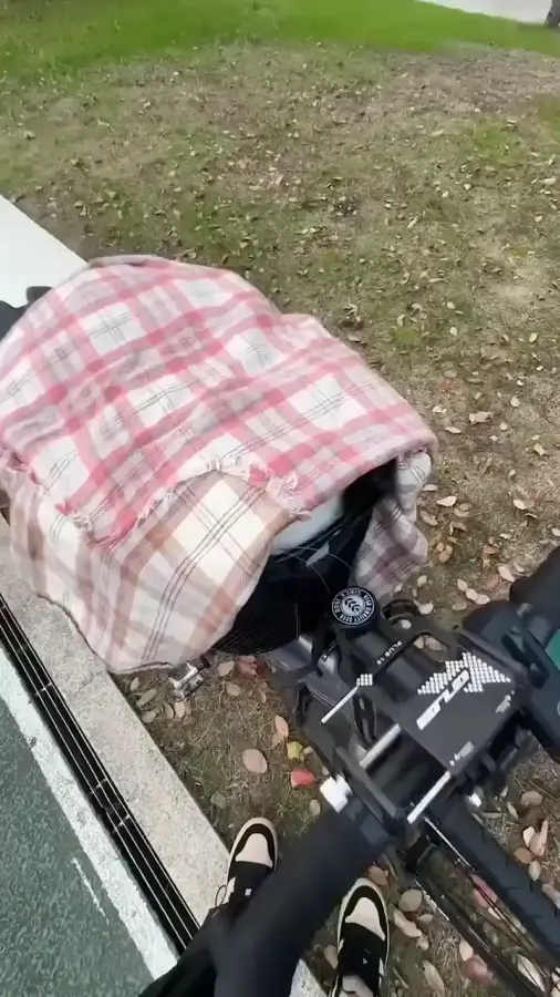 Булочка в корзинке