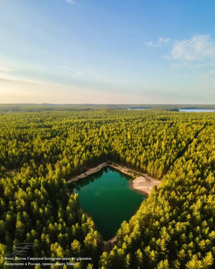 🏞 Озеро Ромб 💎 Необычный водоём идеальной формы в Ленинградской области