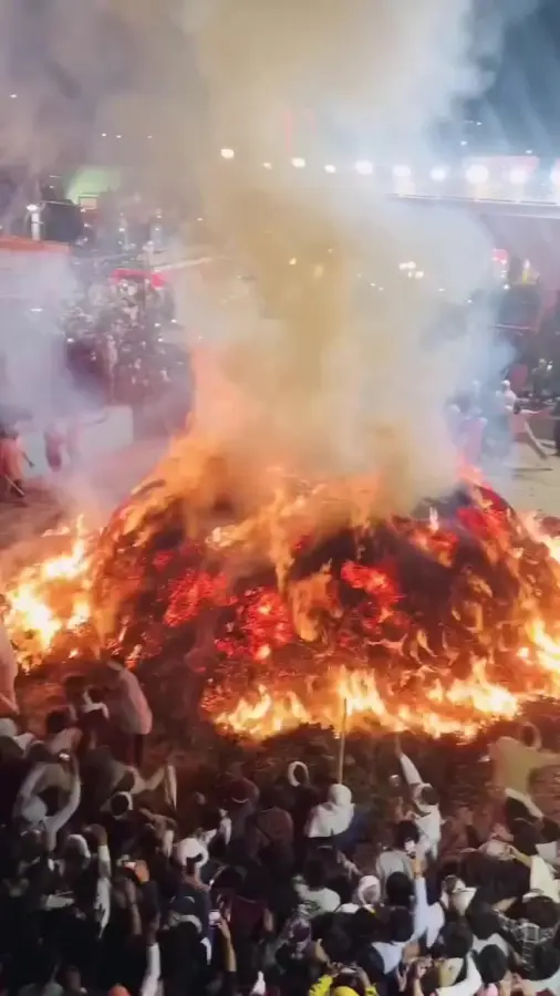 Праздник какой-то