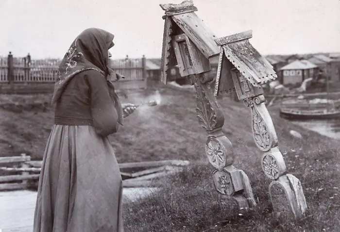 Почему на могильных плитах в России ставят фотографии, а за рубежом нет