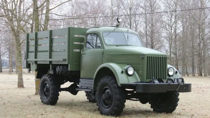 ГАЗ-66: легендарный советский грузовик, которому нипочём ни грязь, ни бездорожье
