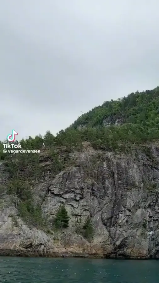 Не дракарис, конечно, но тоже впечатляет