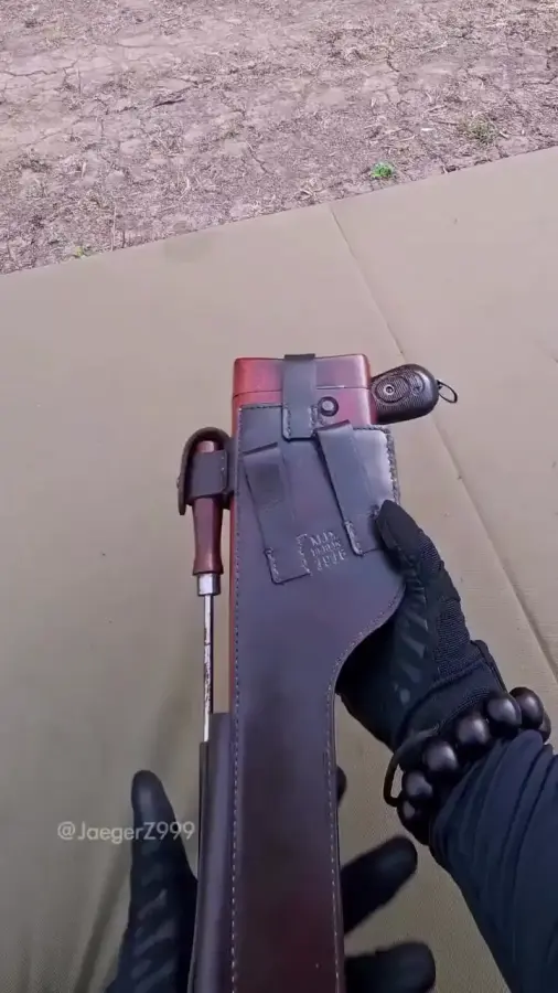 Немецкий пистолет Mauser C96 "Red 9" 1917 года