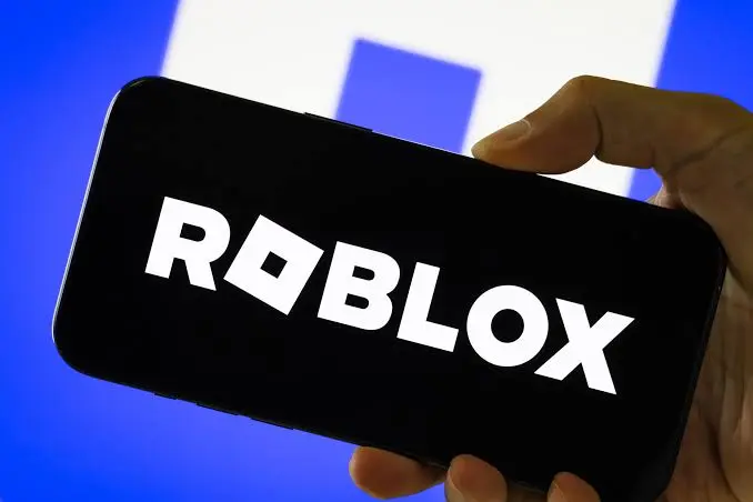 Робуксы в Roblox: как пополнить баланс быстро и не попасться на мошенников