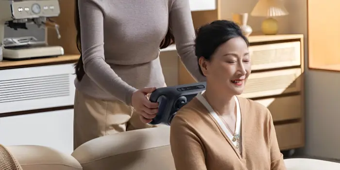 Xiaomi представила массажёр Mijia Gun 3 с набором насадок для массажа всего тела