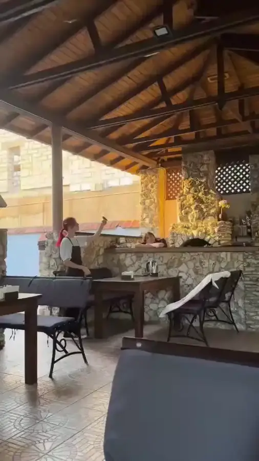 В соцсетях  очень милое видео